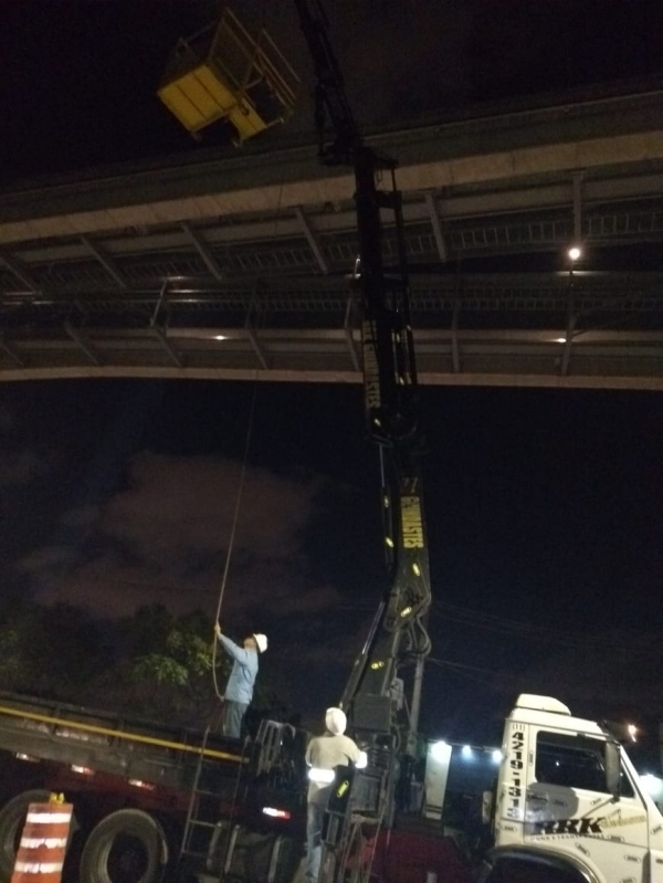 Locação de Caminhão Munck para Construção Barato Zona Norte - Locação de Caminhão Munck por Hora