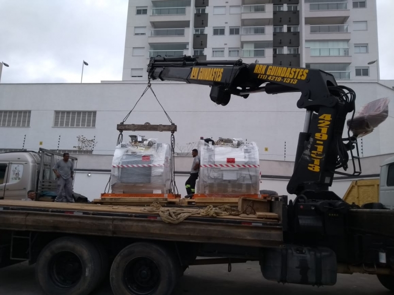 Transporte de Máquinas e Equipamentos Valor Cachoeirinha - Transporte de Máquinas Pesadas